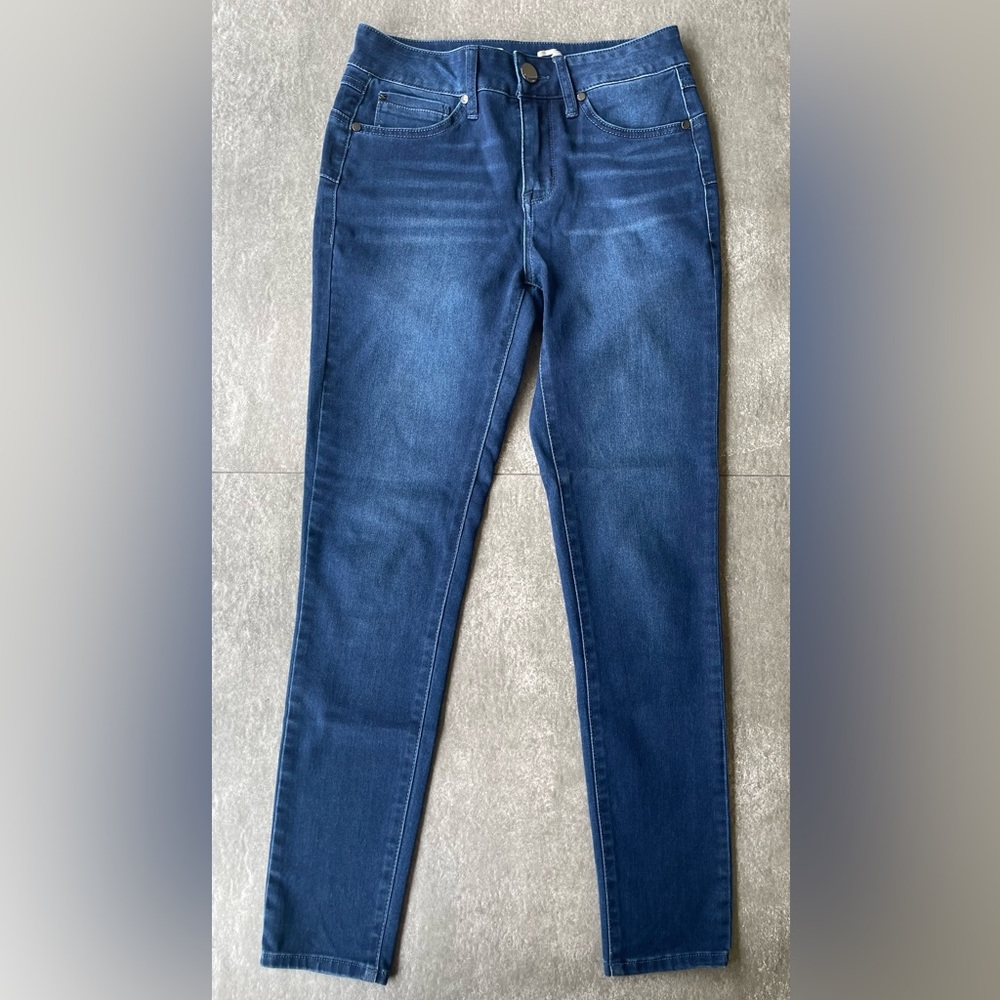 Seven7 High Rise Skinny Booty-Shaper Dark Blue Jean Sz 4